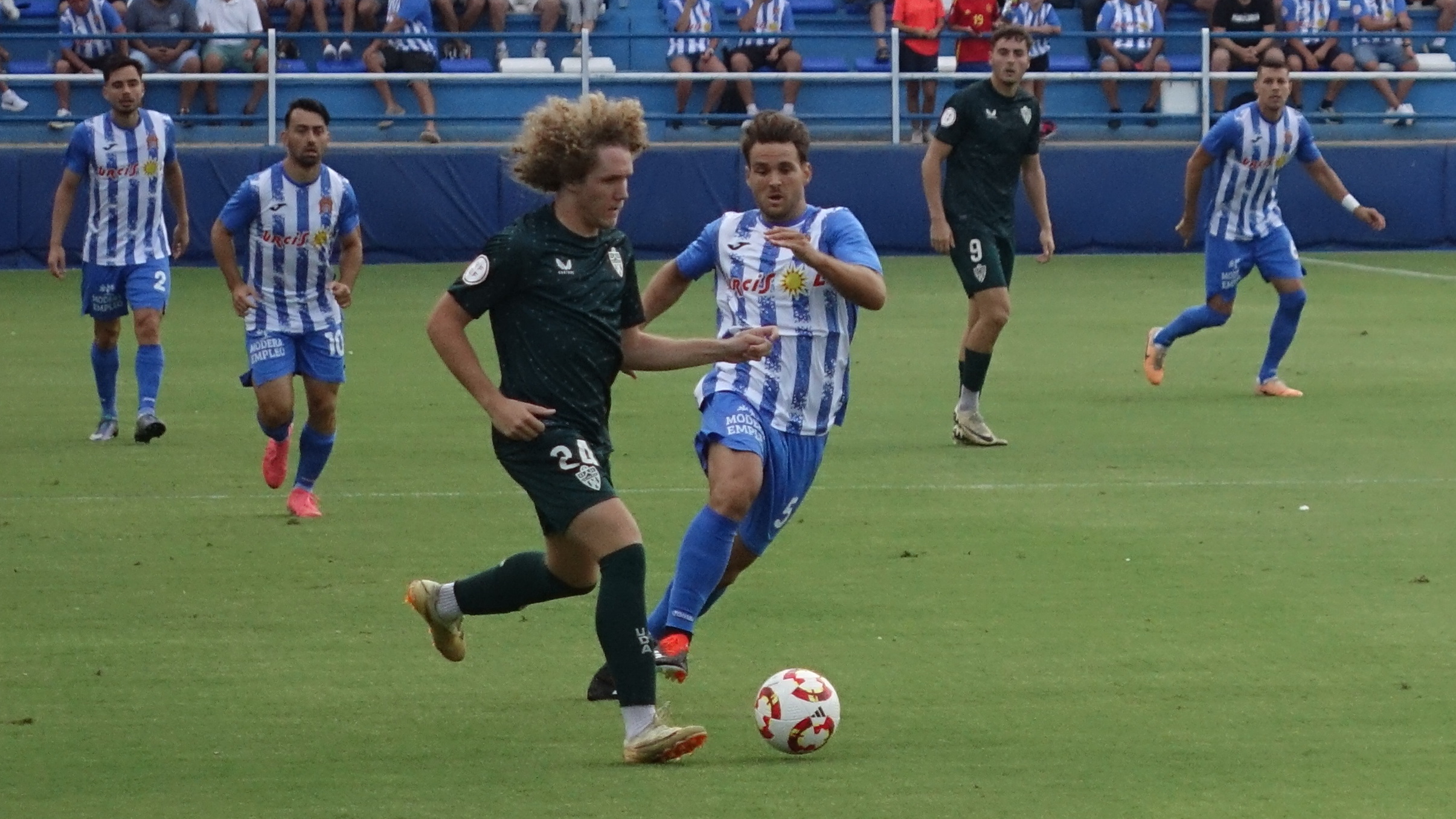 AGUILAS ALMERIA 2.jpg